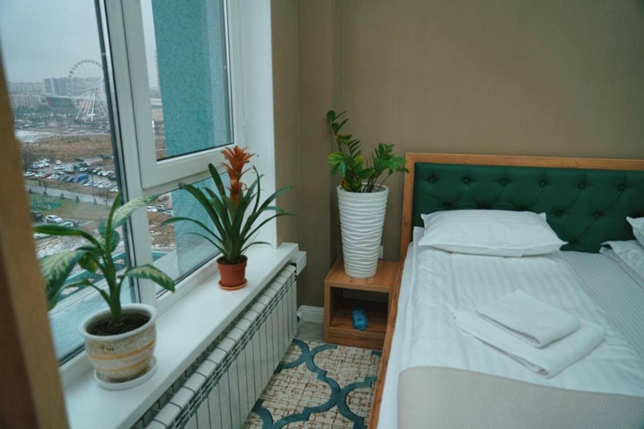 Halal Apart Hotel Almaty Esterno foto