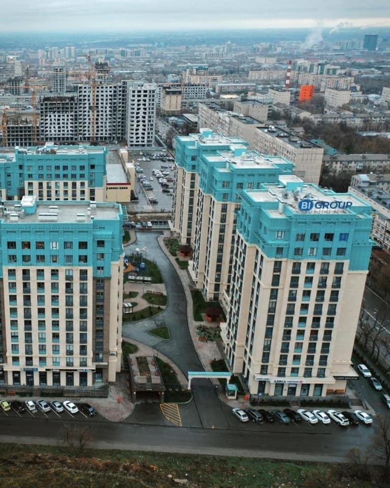 Halal Apart Hotel Almaty Esterno foto